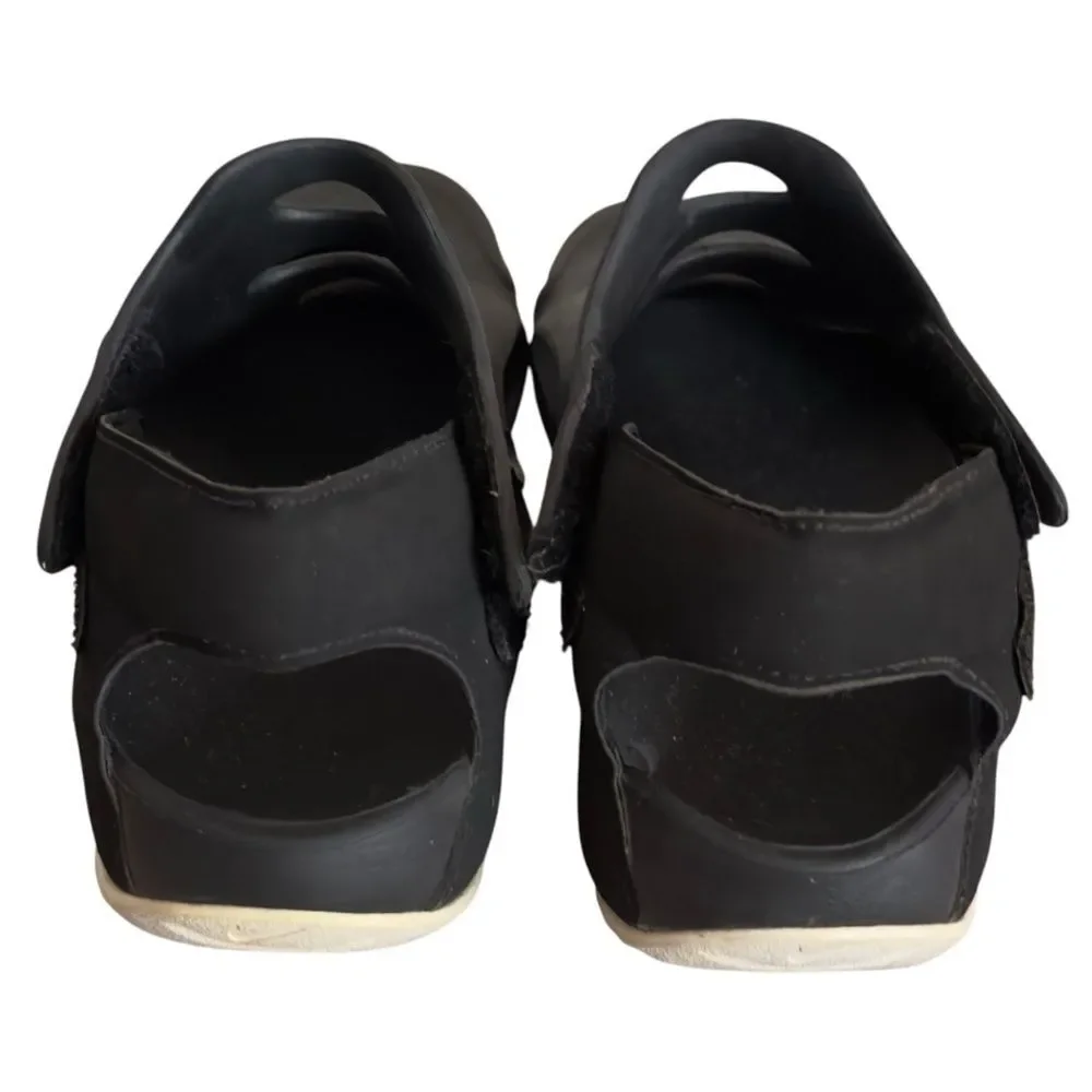 Nike Boys Kids Sunray Protect Black Shoes. Size 1.